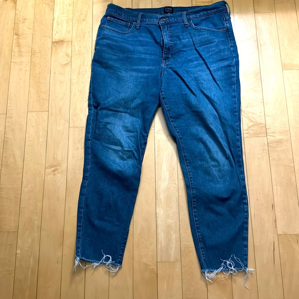 J Crew High Waisted Jeans. Size 32 (14)